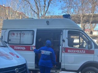 Пострадавшей от взрыва газа оказали первую помощь в РКБСМП