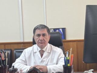 Поздравление главного врача ГБУ РД 