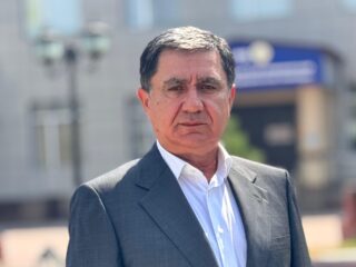 Поздравление главного врача ГБУ РД 