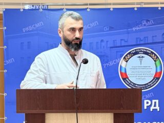 Врач-хирург с РКБСМП принял участие в «Российско-китайской школе бариатрической хирургии» в Москве